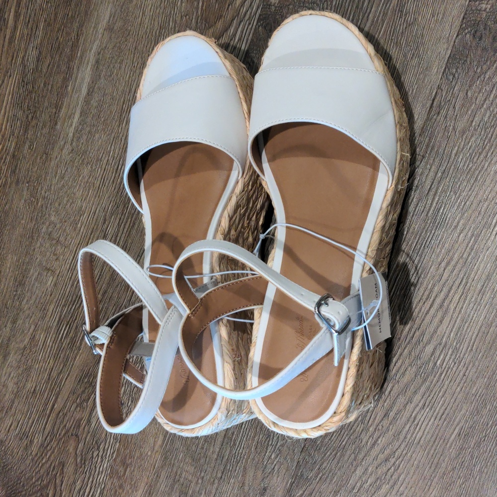 Universal Thread Platform Straw Wedge Soft White Strappy High Heels Women's 9.5 - Picture 2 of 8